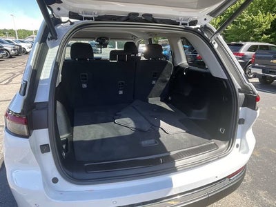 2022 Jeep Grand Cherokee Laredo 4x4