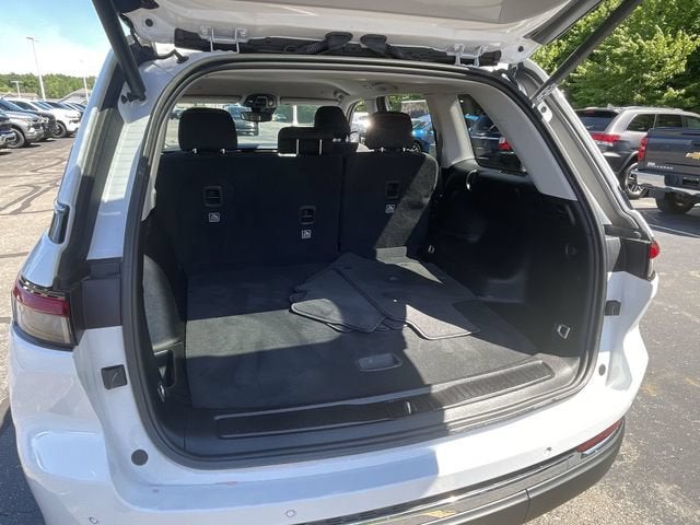 2022 Jeep Grand Cherokee Laredo 4x4