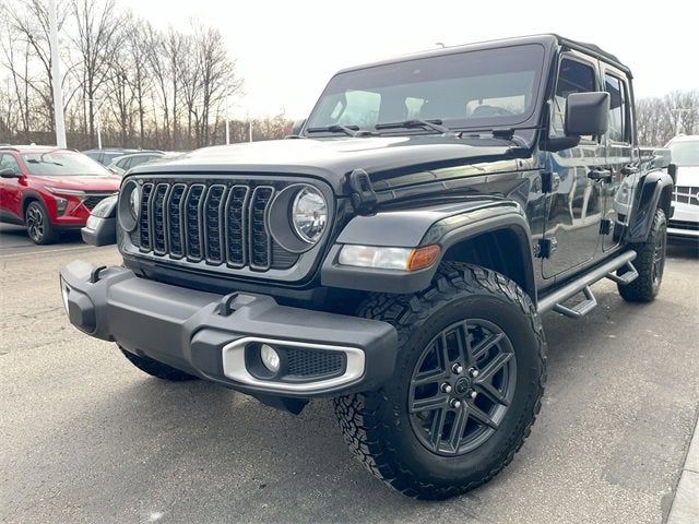 2024 Jeep Gladiator Sport S