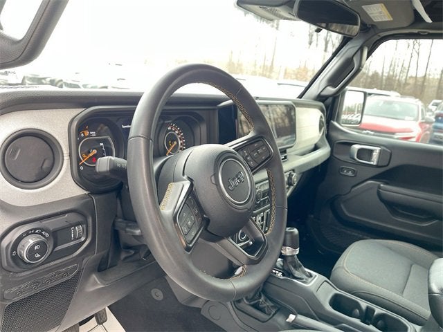 2024 Jeep Gladiator Sport S