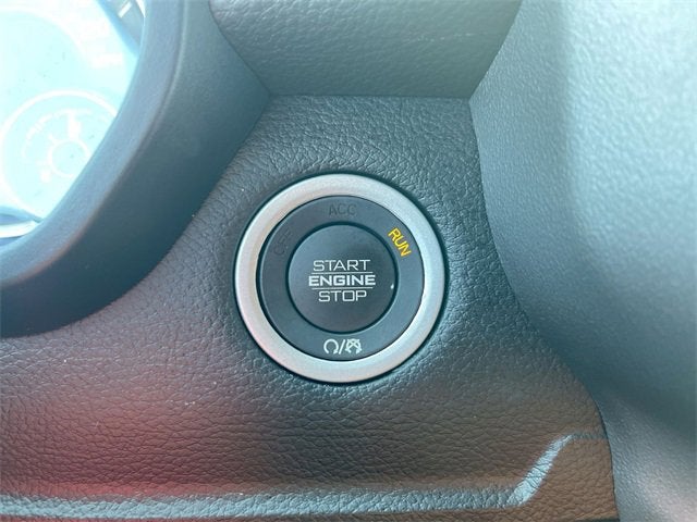 2022 RAM 1500 Big Horn Quad Cab 4x4 6'4" Box