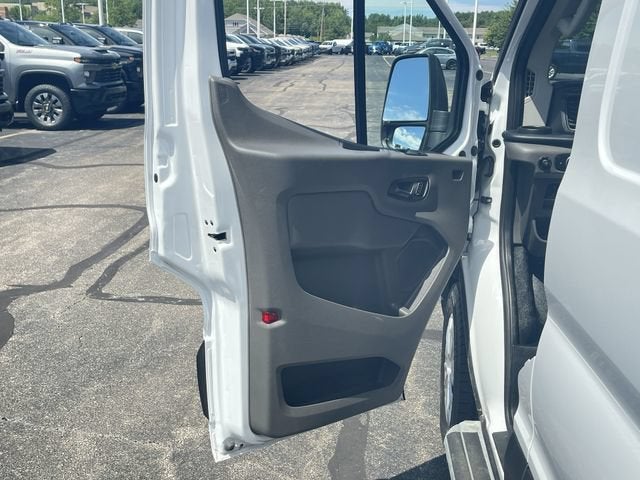 2025 Ford Transit Cargo Van T250