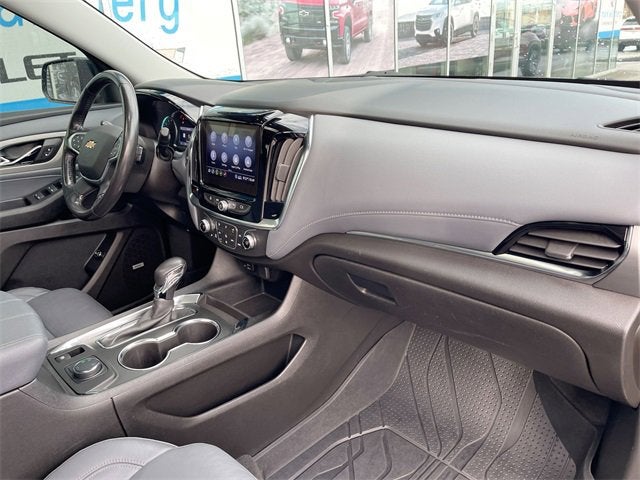 2021 Chevrolet Traverse LT Leather