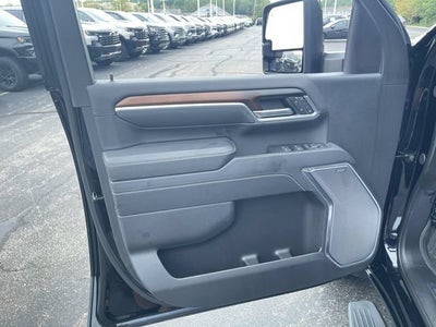 2025 GMC Sierra 2500 HD Denali