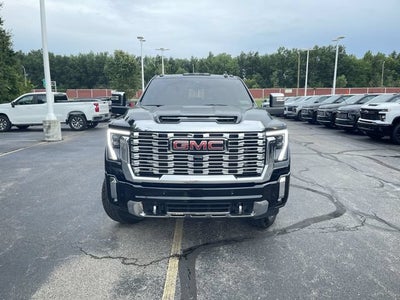 2025 GMC Sierra 2500 HD Denali