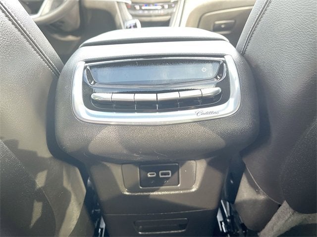 2023 Cadillac XT6 Luxury