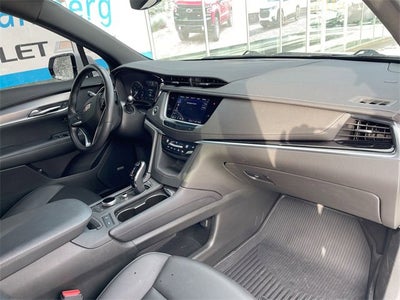 2024 Cadillac XT6 Luxury