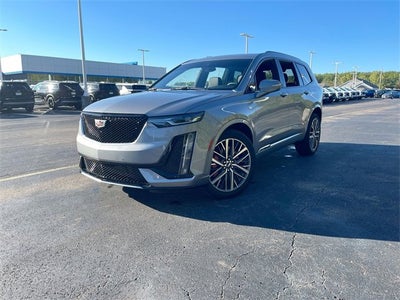 2025 Cadillac XT6 Sport