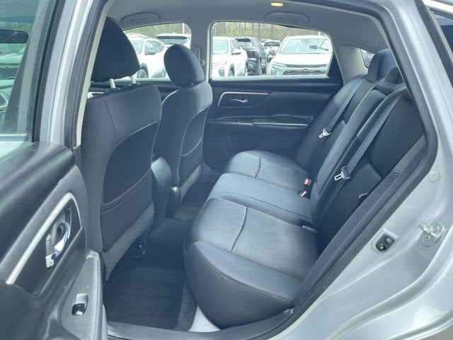 2016 Nissan Altima 2.5 SR