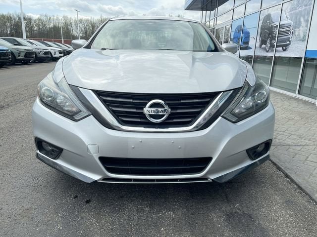 2016 Nissan Altima 2.5 SR