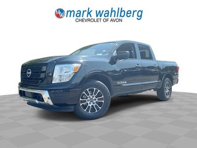 2023 Nissan TITAN Crew Cab SV 4x4