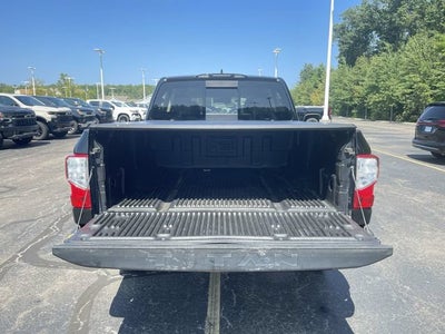 2023 Nissan TITAN Crew Cab SV 4x4