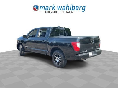 2023 Nissan TITAN Crew Cab SV 4x4