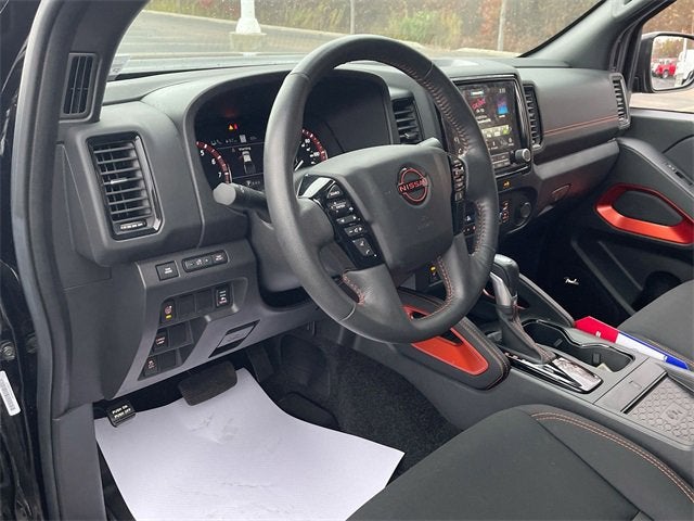 2024 Nissan Frontier Crew Cab PRO-X 4x2