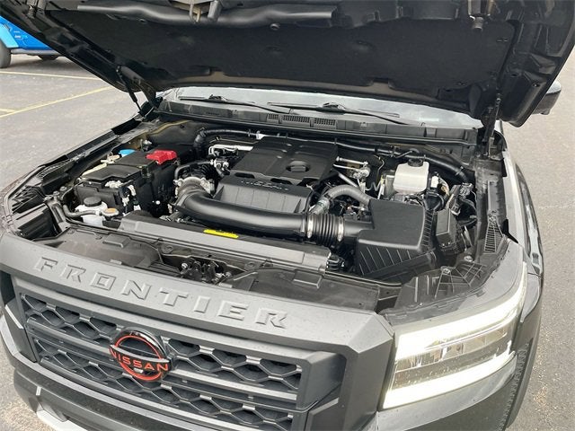 2024 Nissan Frontier Crew Cab PRO-X 4x2