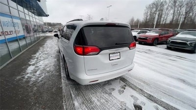 2020 Chrysler Voyager LXI