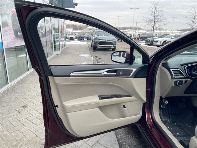 2018 Ford Fusion Hybrid SE