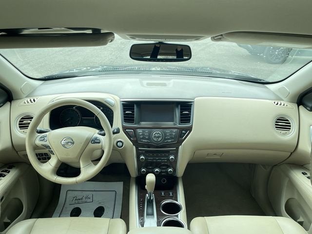 2015 Nissan Pathfinder SL