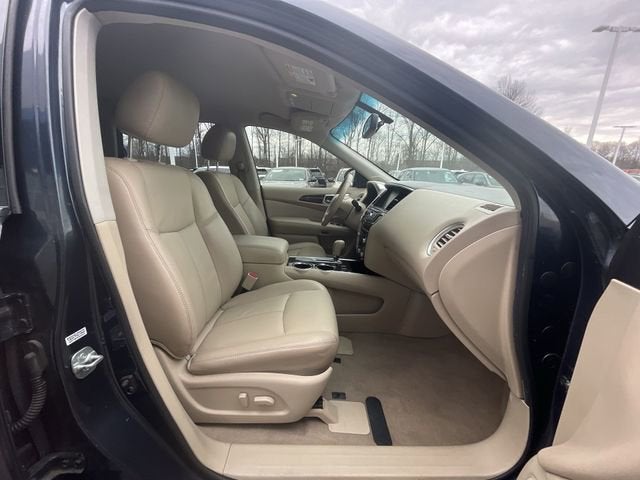 2015 Nissan Pathfinder SL