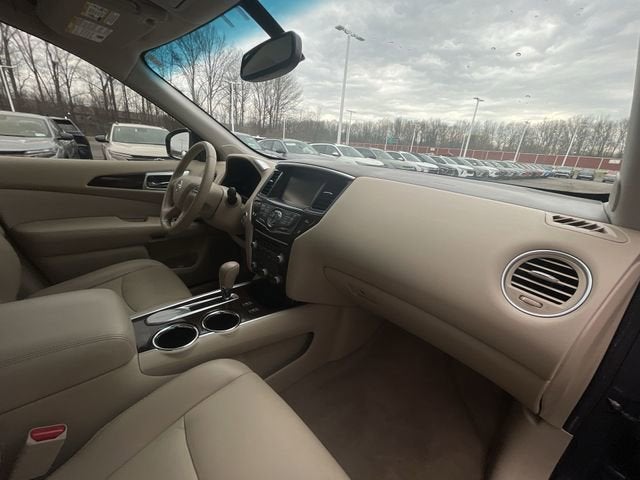 2015 Nissan Pathfinder SL