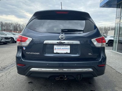 2015 Nissan Pathfinder SL