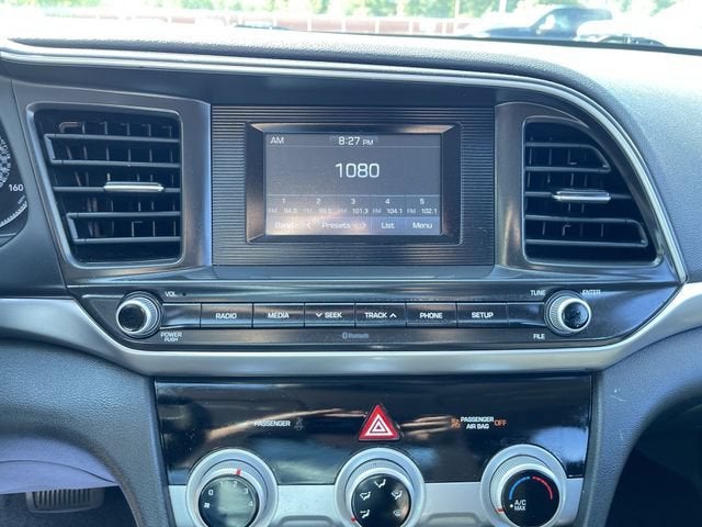 2019 Hyundai ELANTRA SE