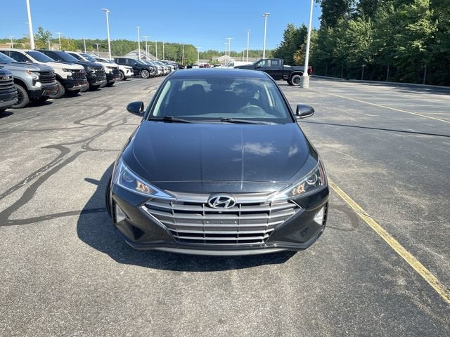 2019 Hyundai ELANTRA SE