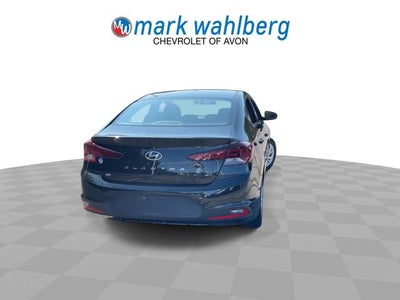2019 Hyundai ELANTRA SE