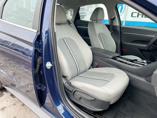 2021 Hyundai SONATA SE