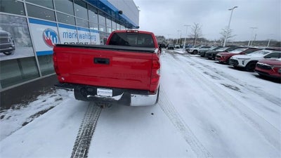2014 Toyota Tundra SR5 5.7L V8