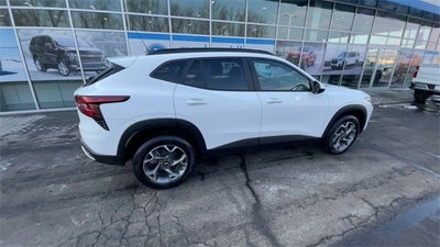 2024 Chevrolet Trax LT