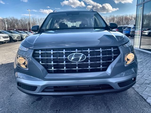 2023 Hyundai VENUE SEL