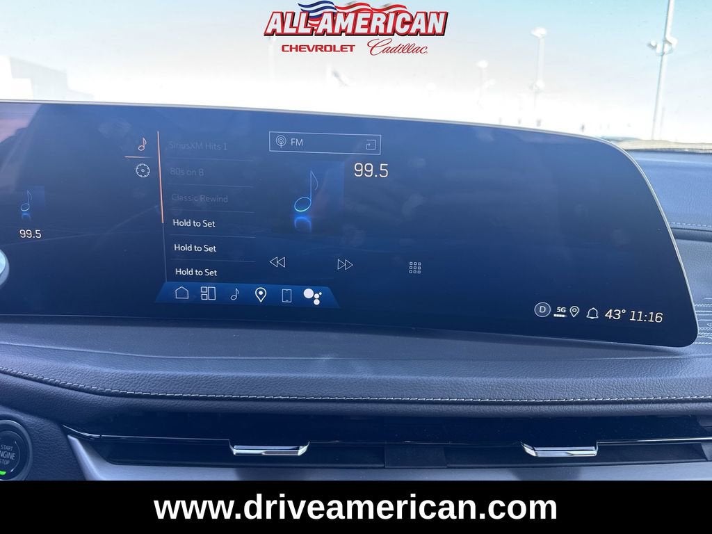 2025 Cadillac XT4 Premium Luxury