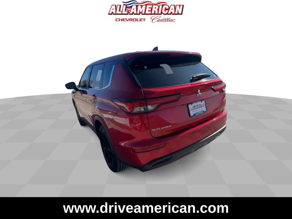 2022 Mitsubishi Outlander ES