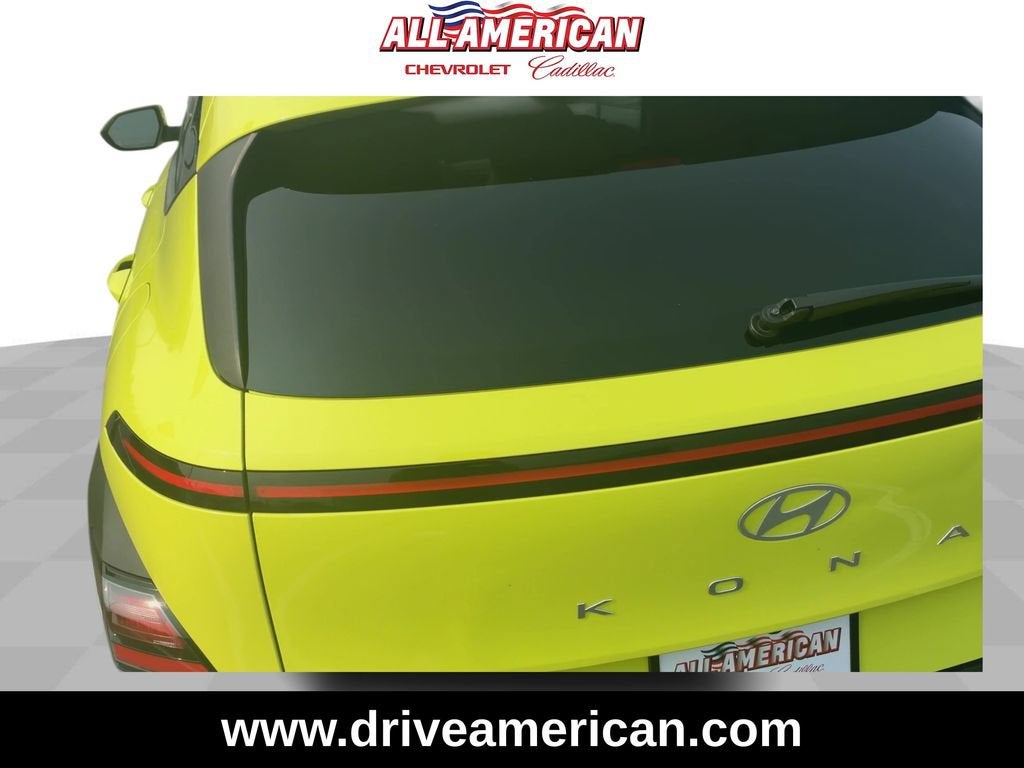 2025 Hyundai KONA SEL