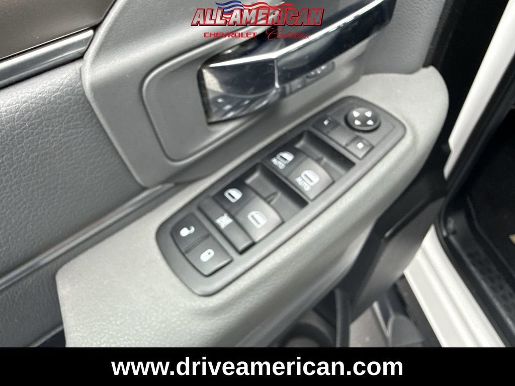 2019 RAM 1500 Classic SLT