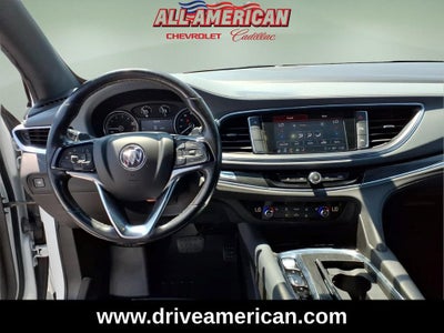 2022 Buick Enclave Essence