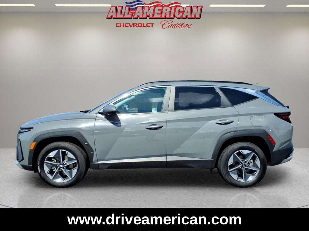 2025 Hyundai TUCSON SEL