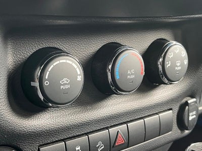 2014 Jeep Wrangler Unlimited Freedom Edition