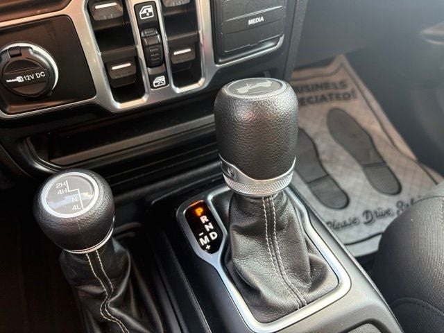 2023 Jeep Wrangler 4-Door Sahara