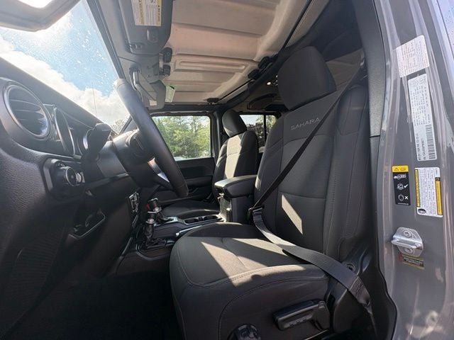 2023 Jeep Wrangler 4-Door Sahara