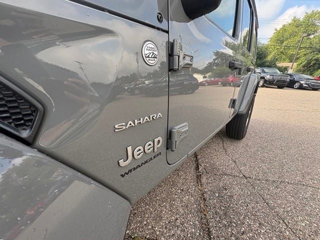 2023 Jeep Wrangler 4-Door Sahara
