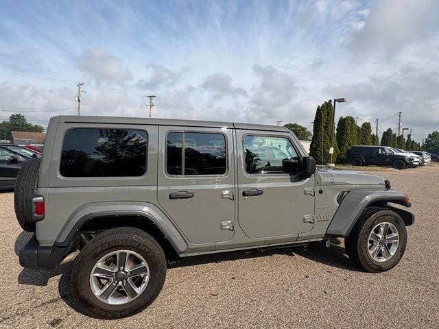 2023 Jeep Wrangler 4-Door Sahara