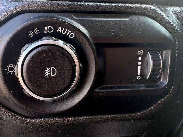 2023 Jeep Wrangler 4-Door Sahara