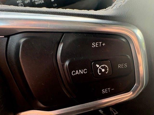 2023 Jeep Wrangler 4-Door Sahara