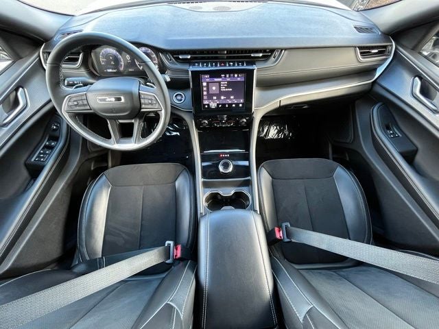 2023 Jeep Grand Cherokee Altitude 4x4