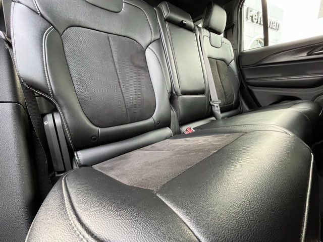 2023 Jeep Grand Cherokee Altitude 4x4