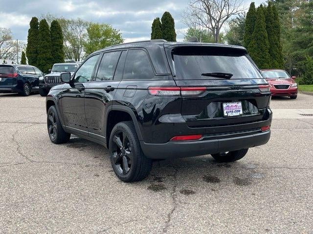 2023 Jeep Grand Cherokee Altitude 4x4
