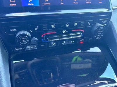 2023 Jeep Grand Cherokee Overland 4x4