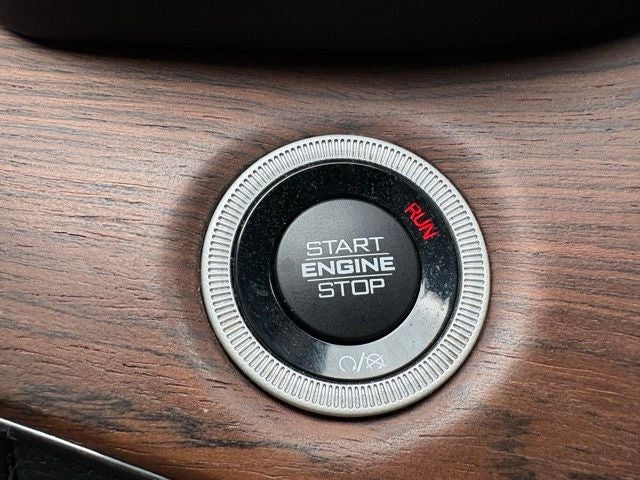 2023 Jeep Grand Cherokee Summit